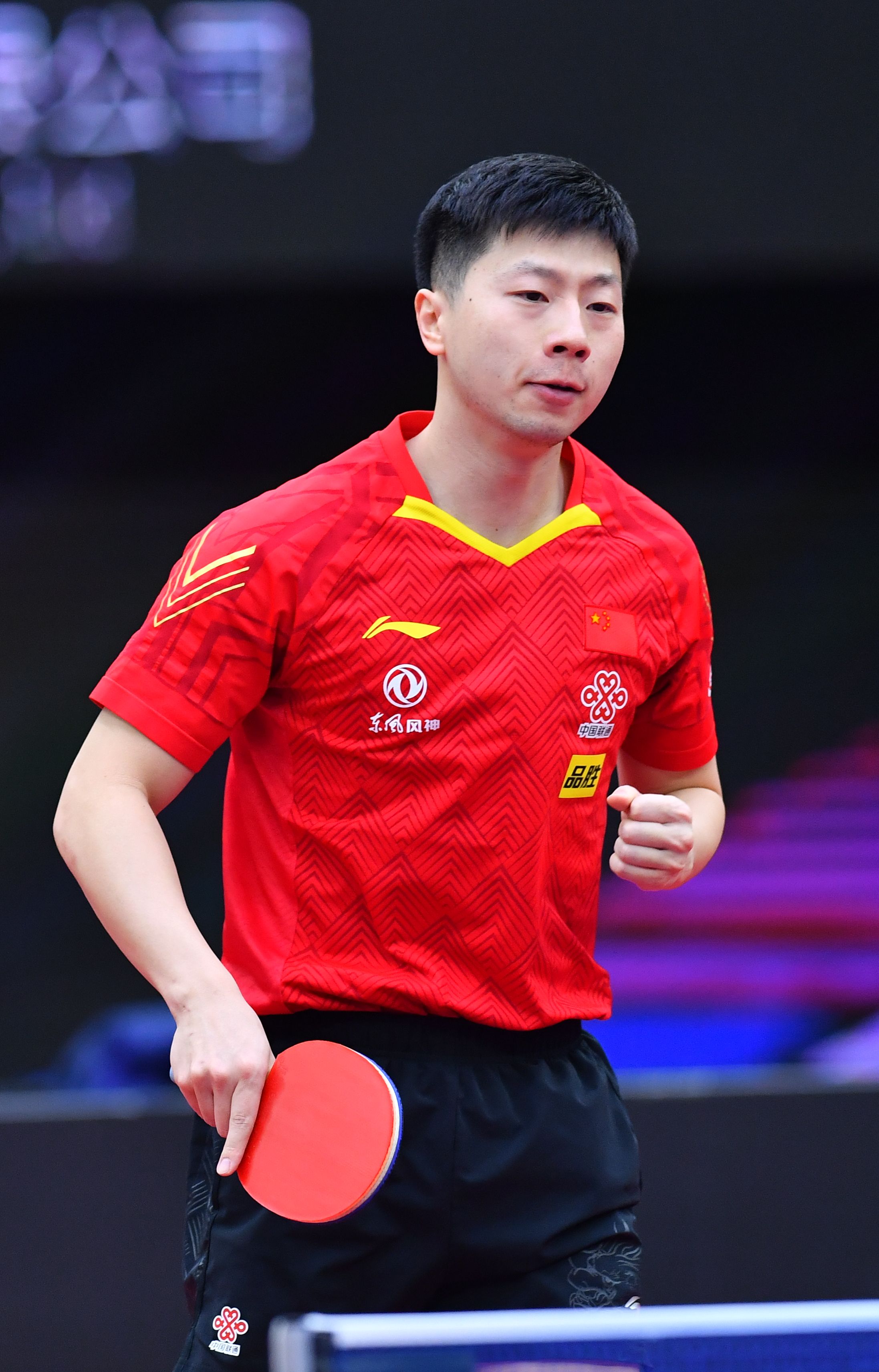 争力的足球 争力的足球