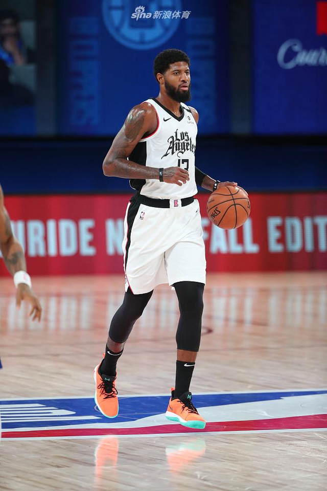 霸上季在英 霸上季在英