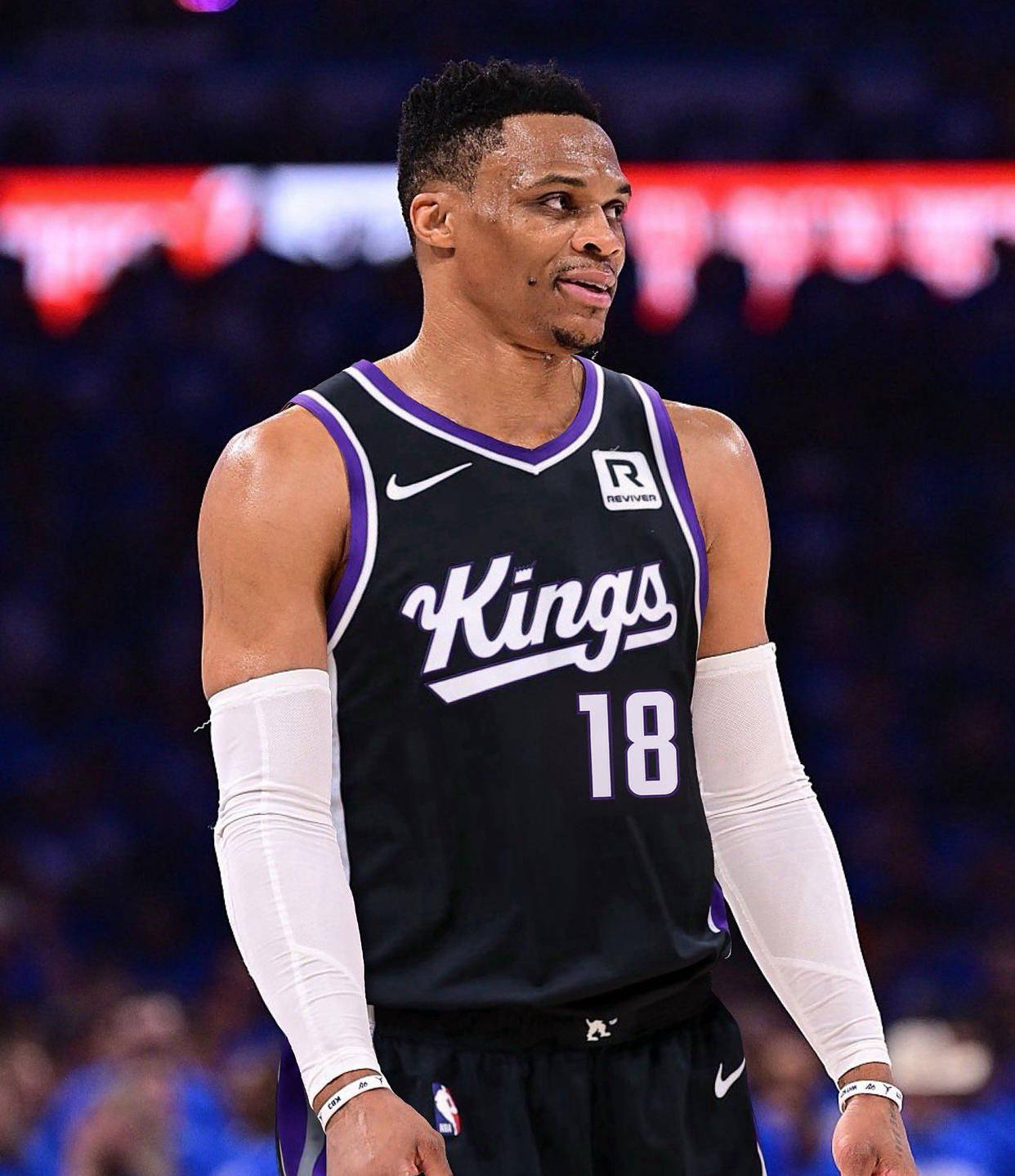 轻描淡写的 轻描淡写的