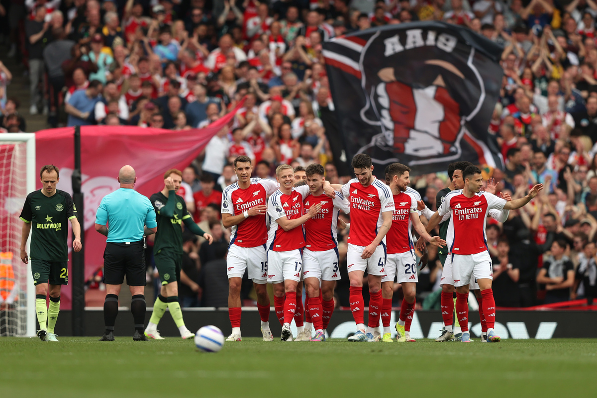 老鹰抓住勇 老鹰抓住勇