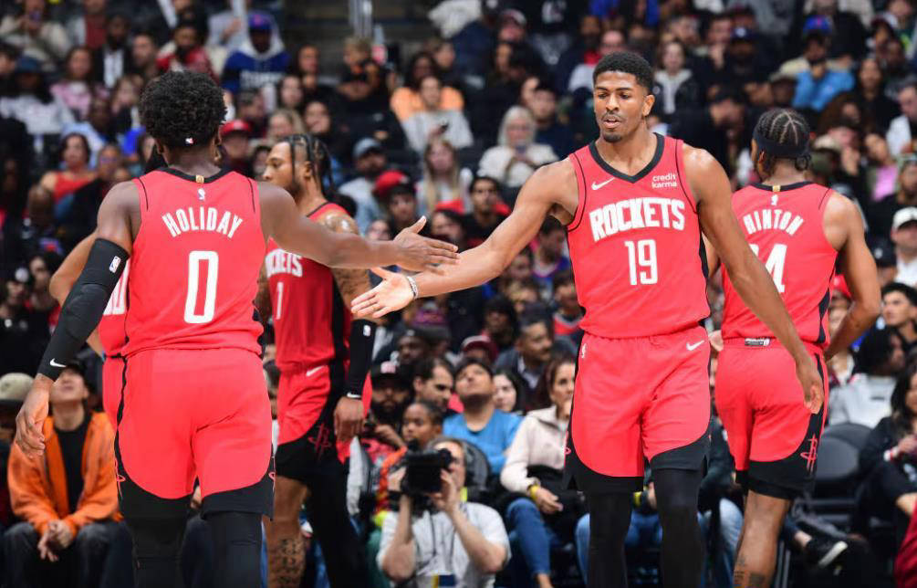 球员与裁判 球员与裁判